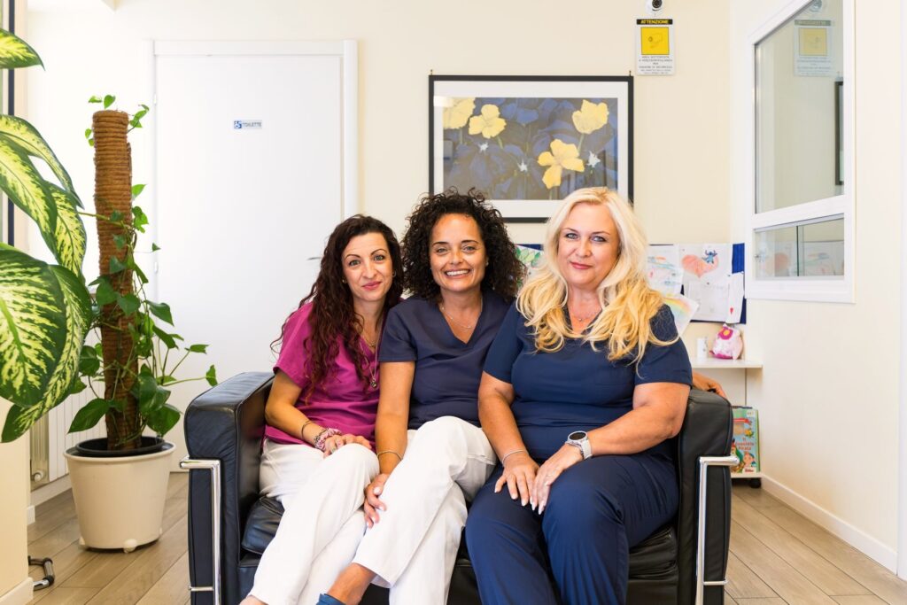 Lo staff dello studio dentistico Caporossi a Viterbo